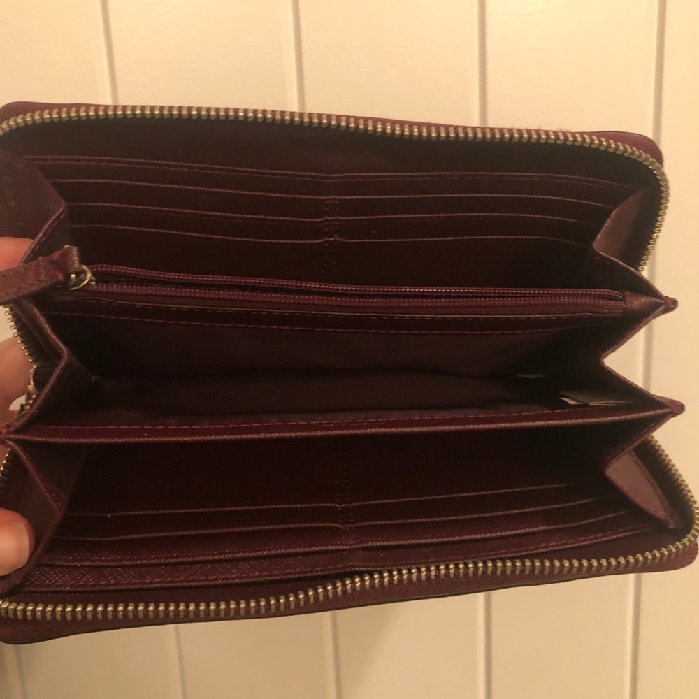 Coach Wallet - Picture 4 of 4